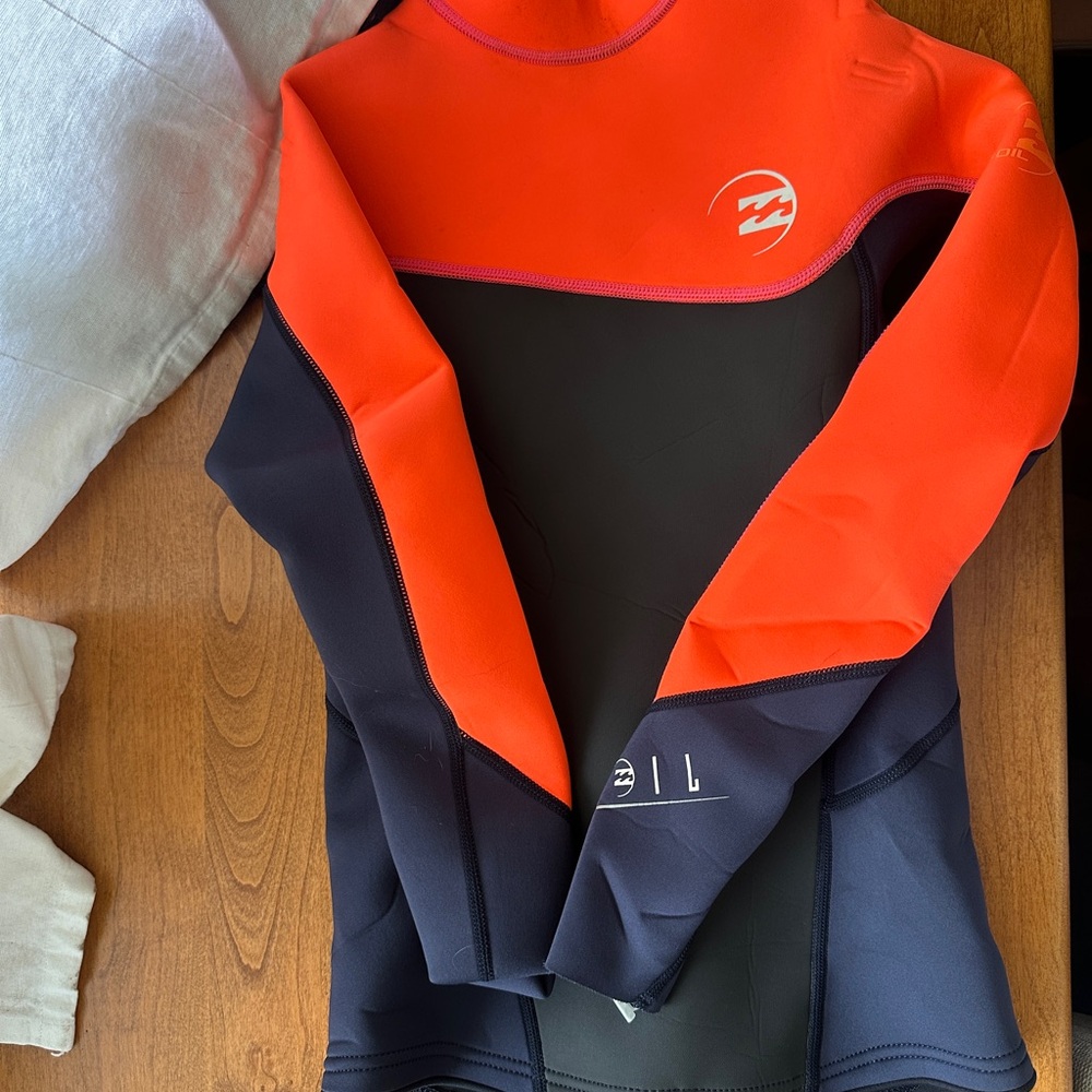 Boys Billabong Wetsuit Top